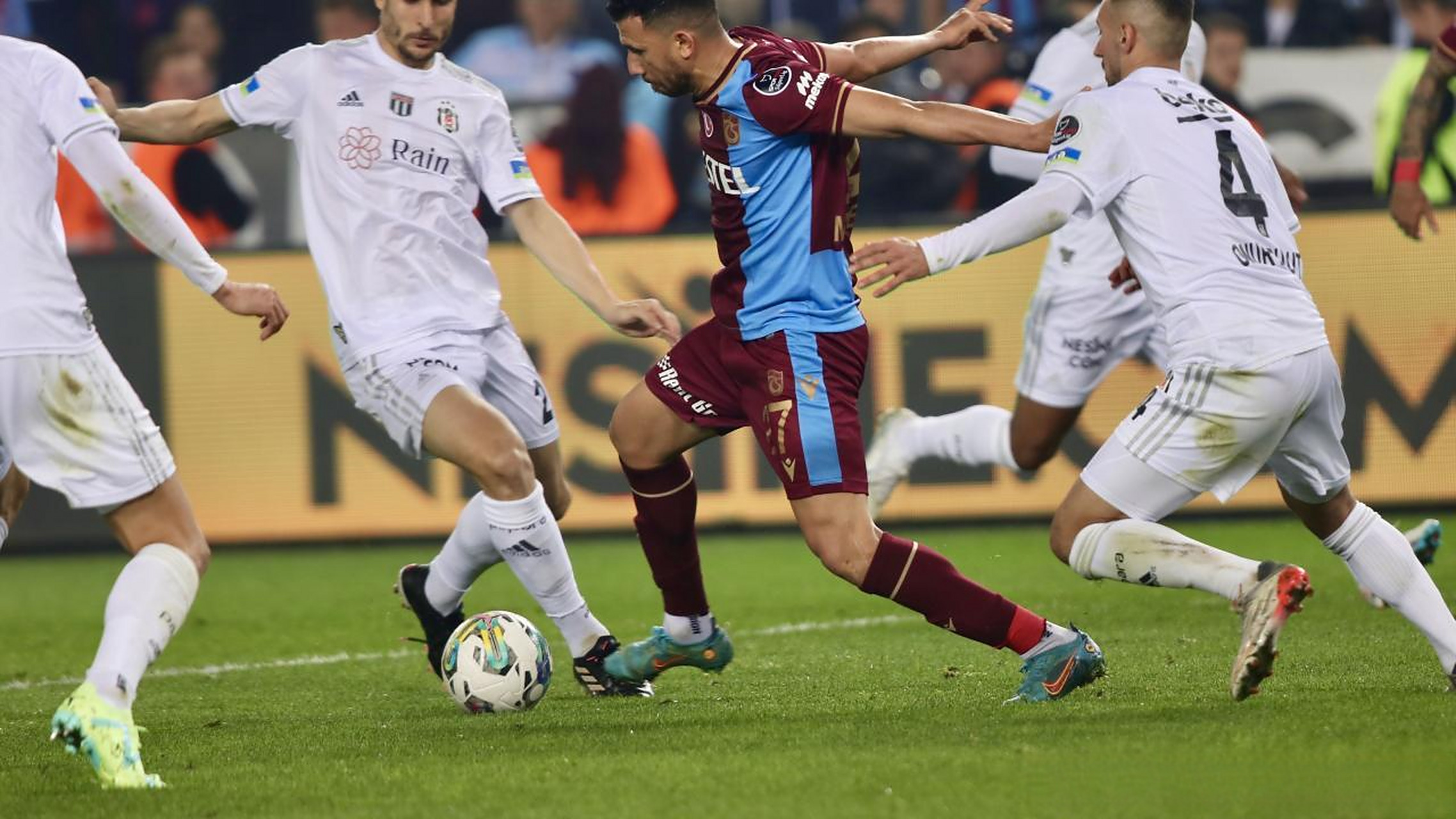 包含罗马客场战平贝西克塔斯,小组出线险象环生的词条 包含罗马客场战平贝西克塔斯,小组出线险象环生的词条