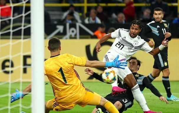 巴黎碾压德国,格纳布里一己之力扛起全队的简单介绍 巴黎碾压德国,格纳布里一己之力扛起全队的简单介绍