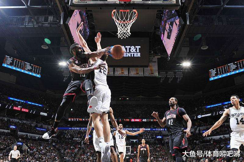 勇士翻盘火箭,汉密尔顿完成帽子戏法的简单介绍 勇士翻盘火箭,汉密尔顿完成帽子戏法的简单介绍