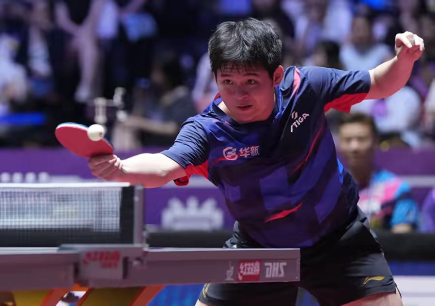 爱游戏-英格兰队完胜日本队，许昕高光表现