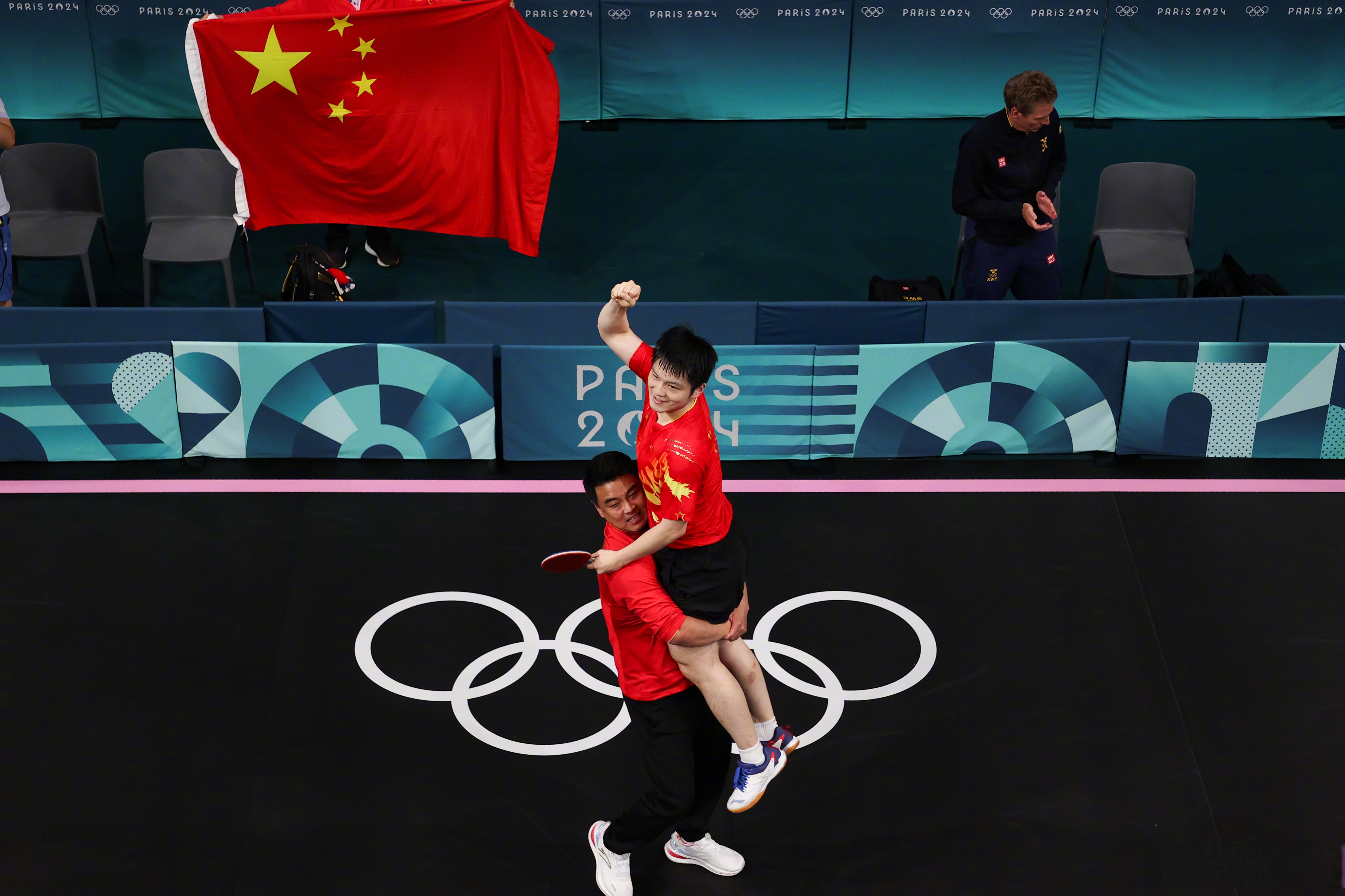 中国队鏖战韩国队，樊振东高光表现