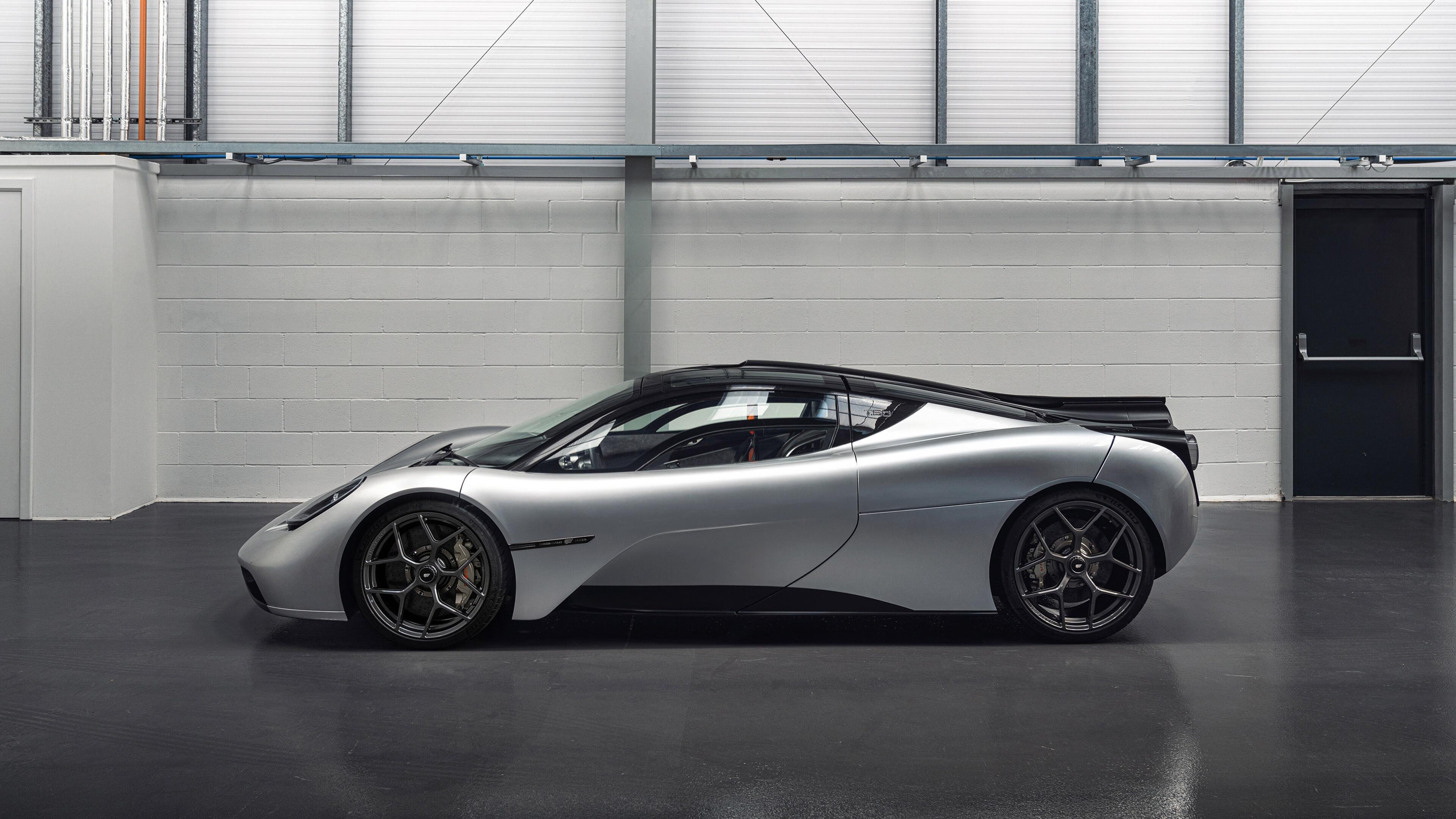 智利爆冷击败国际米兰，库尔图瓦神扑奠定胜局