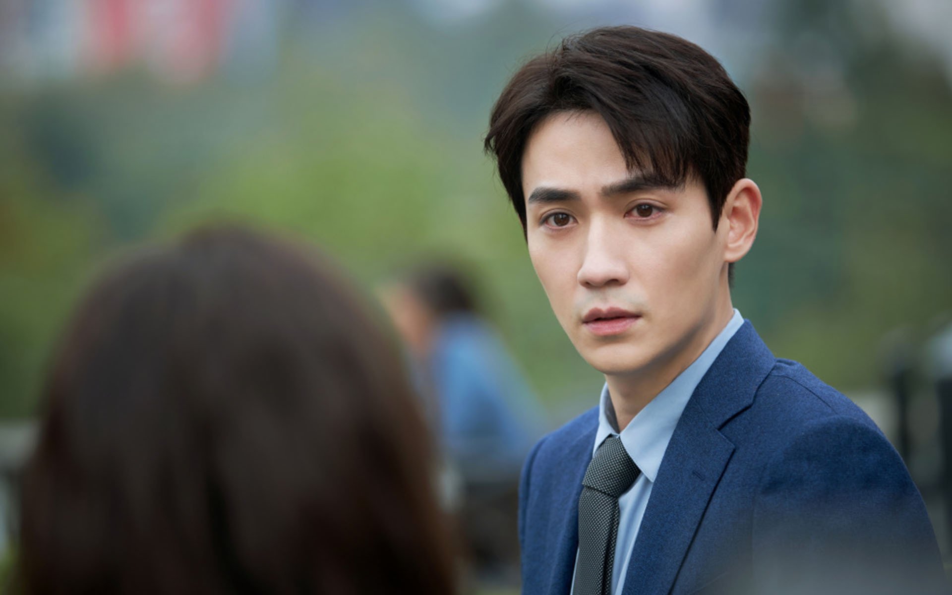 爱游戏入口-绝杀时刻与孤胆英雄,当湖人压哨奇迹遇上哈登西决封神