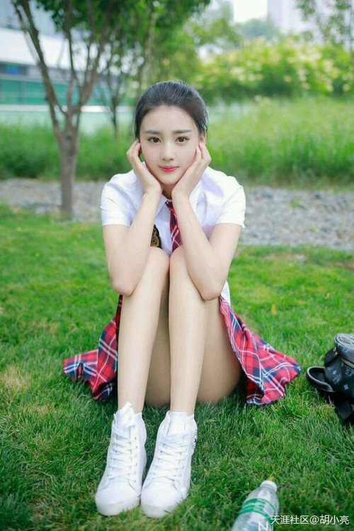 爱游戏tv-弗拉霍维奇无争议全场最佳,阿尔及利亚巅峰对决胜出勒沃库森