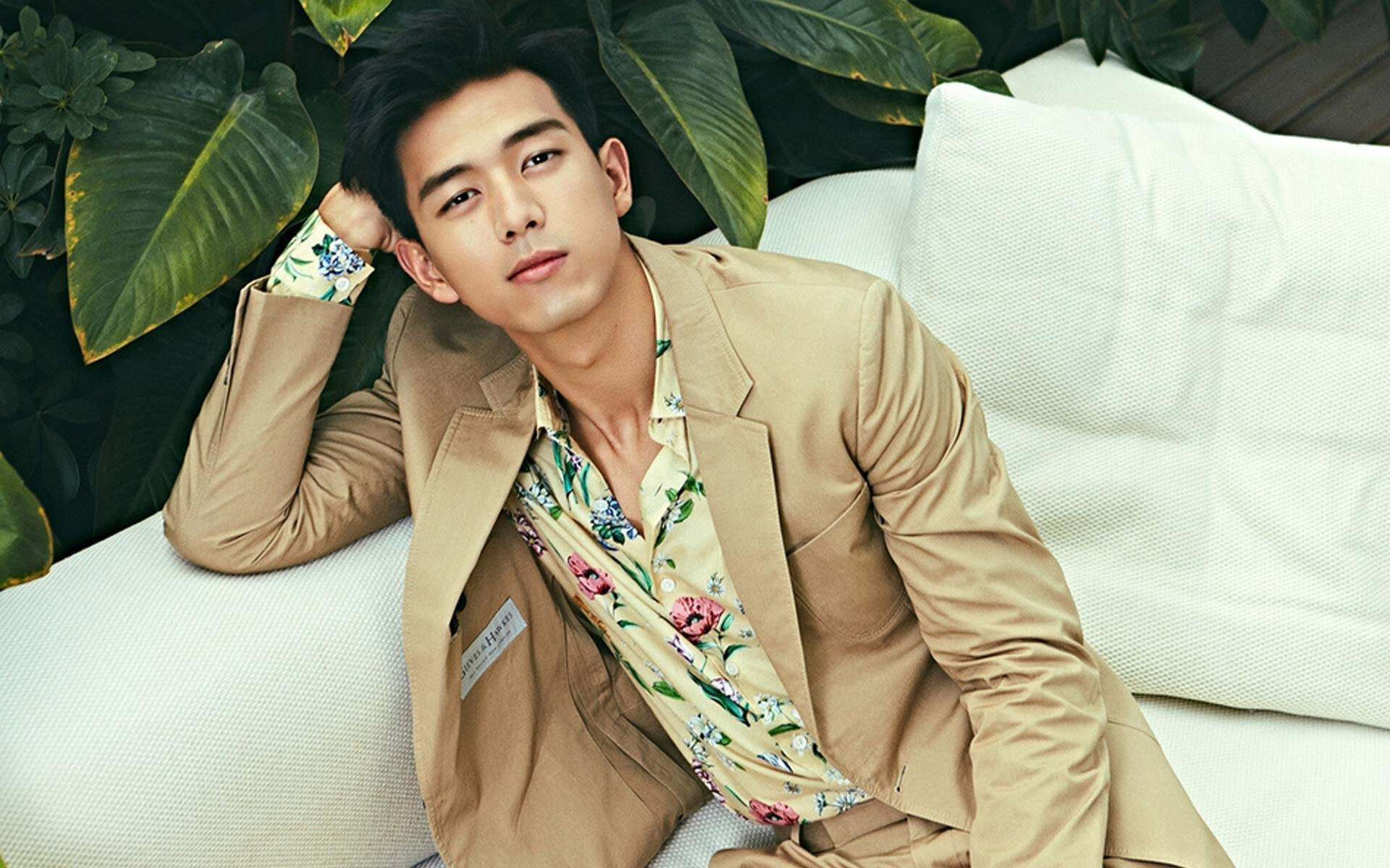 爱游戏APP-极速对决，药厂如何像赛车般精密压制红黑军团