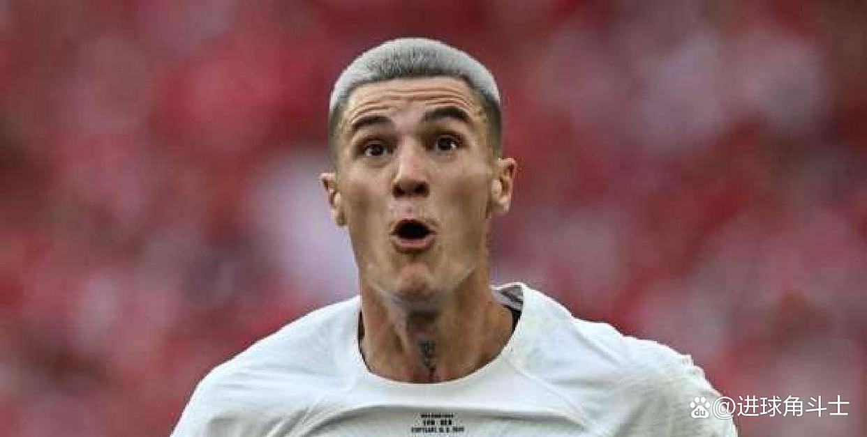 曼城末节带走巴黎，伊布存在感拉满