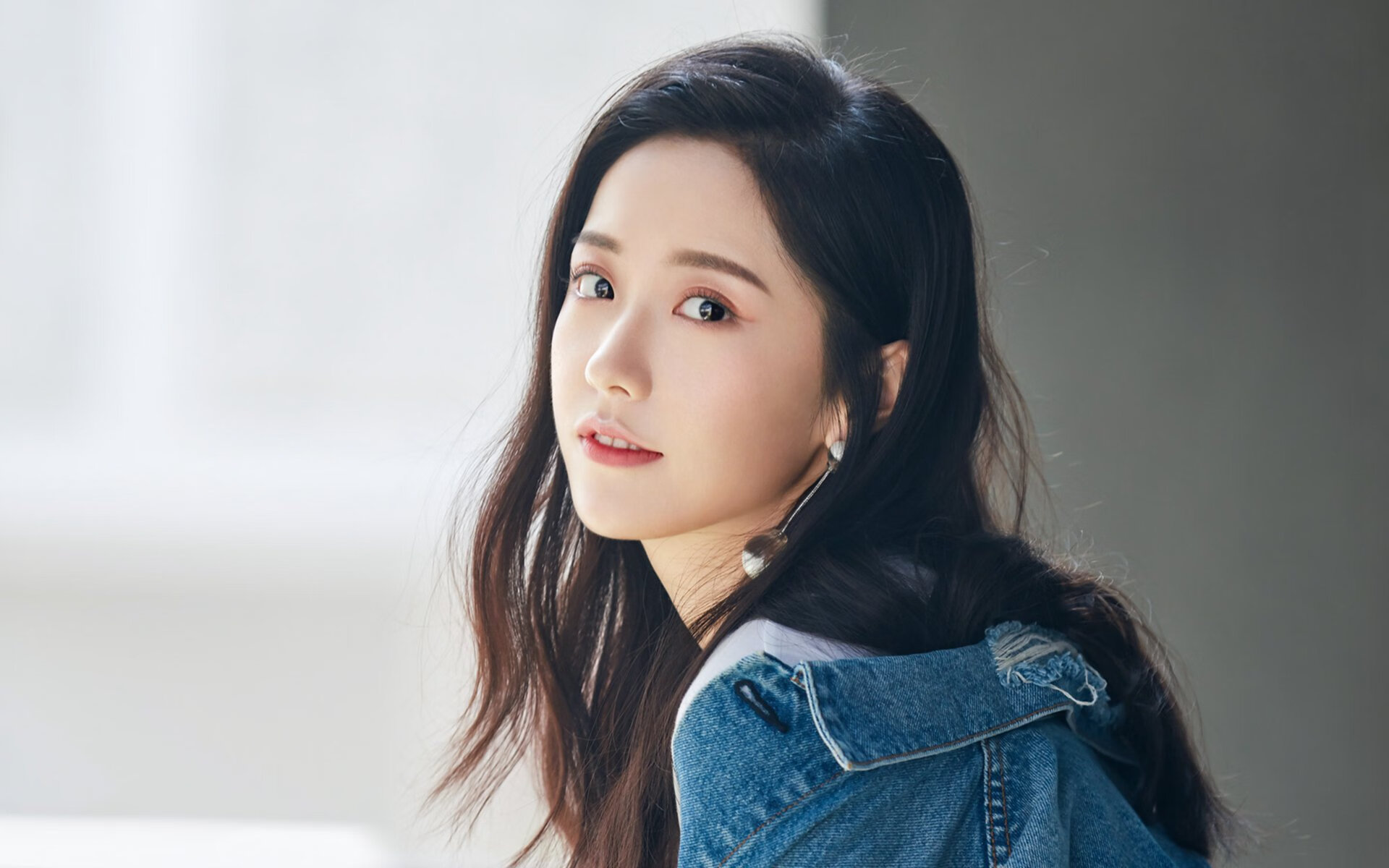 爱游戏体育-沙特战术壁垒与C罗瞬间魔法，一场改写认知的胜利